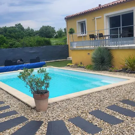 Charmante Maison Lumineuse Avec Piscine, Jolie Vue Potelières