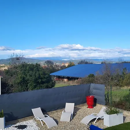 Villa Charmante Maison Lumineuse Avec Piscine, Jolie Vue Potelières